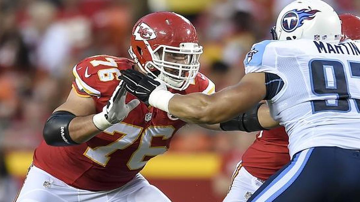
Laurent Duvernay-Tardif has cared for patients as a medical student at McGill University in Canada and will also be protecting Alex Smith this season as the Chiefs’ starting right guard.
