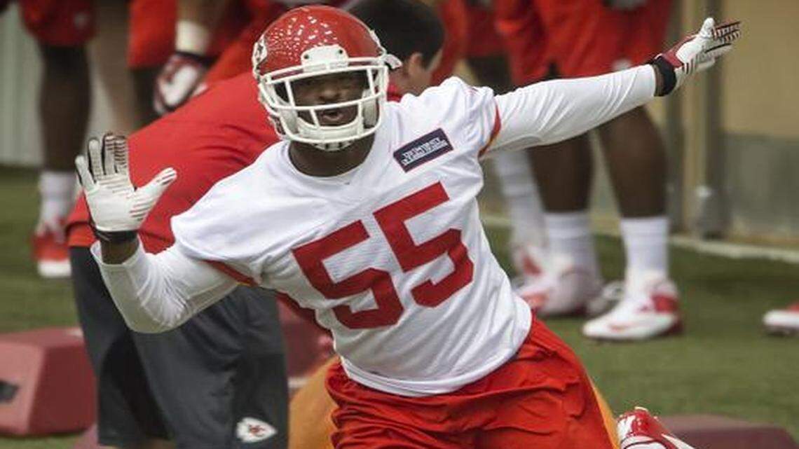 
Chiefs linebacker Dee Ford
