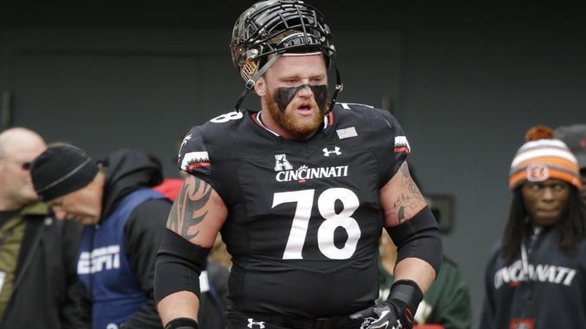 Offensive lineman Parker Ehinger.