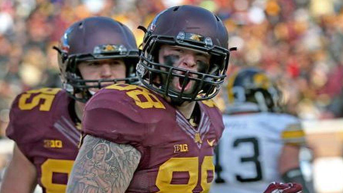 
Minnesota tight end Maxx Williams (center) had only 36 catches last season, but he made them count, scoring eight touchdowns.
