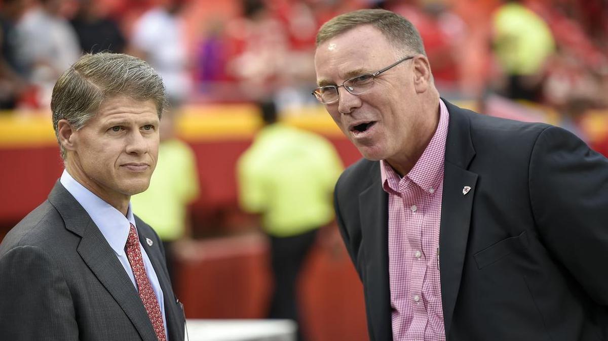 
At the Chiefs’ kickoff luncheon Wednesday, chairman and CEO Clark Hunt (left) wouldn’t set a victory expectation for general manager John Dorsey’s team.
