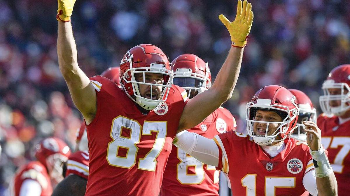 Kansas City Chiefs tight end Travis Kelce and quarterback Patrick Mahomes celebrate Kelce’s touchdown reception in the second quarter during Sunday’s football game against the Baltimore Ravens on December 9, 2018 at Arrowhead Stadium in Kansas City, Mo.