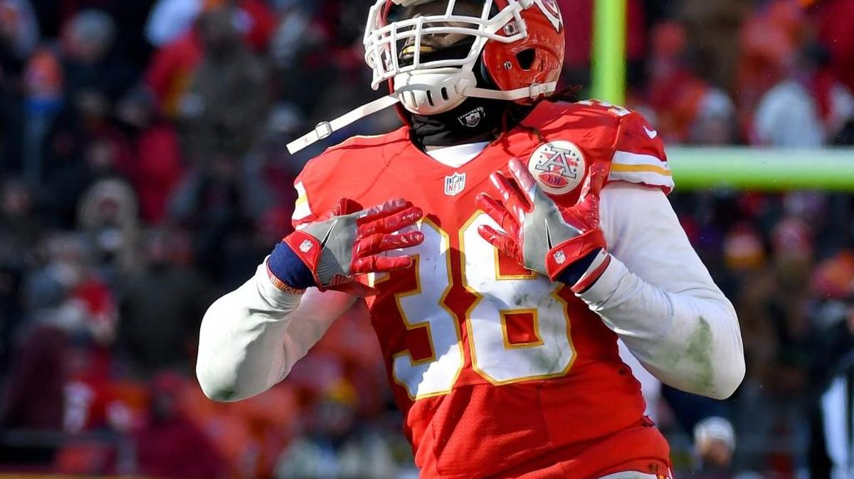 Chiefs safety Ron Parker was listed as questionable for Thursday night’s season opener at New England, but he’s noted as active on the pre-game injury report.
