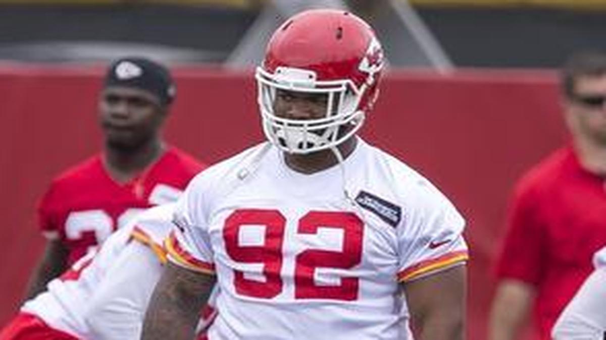 
Chiefs defensive tackle Dontari Poe took part in stretching during the team’s mandatory minicamp in June but completed a full practice for the first time Wednesday.
