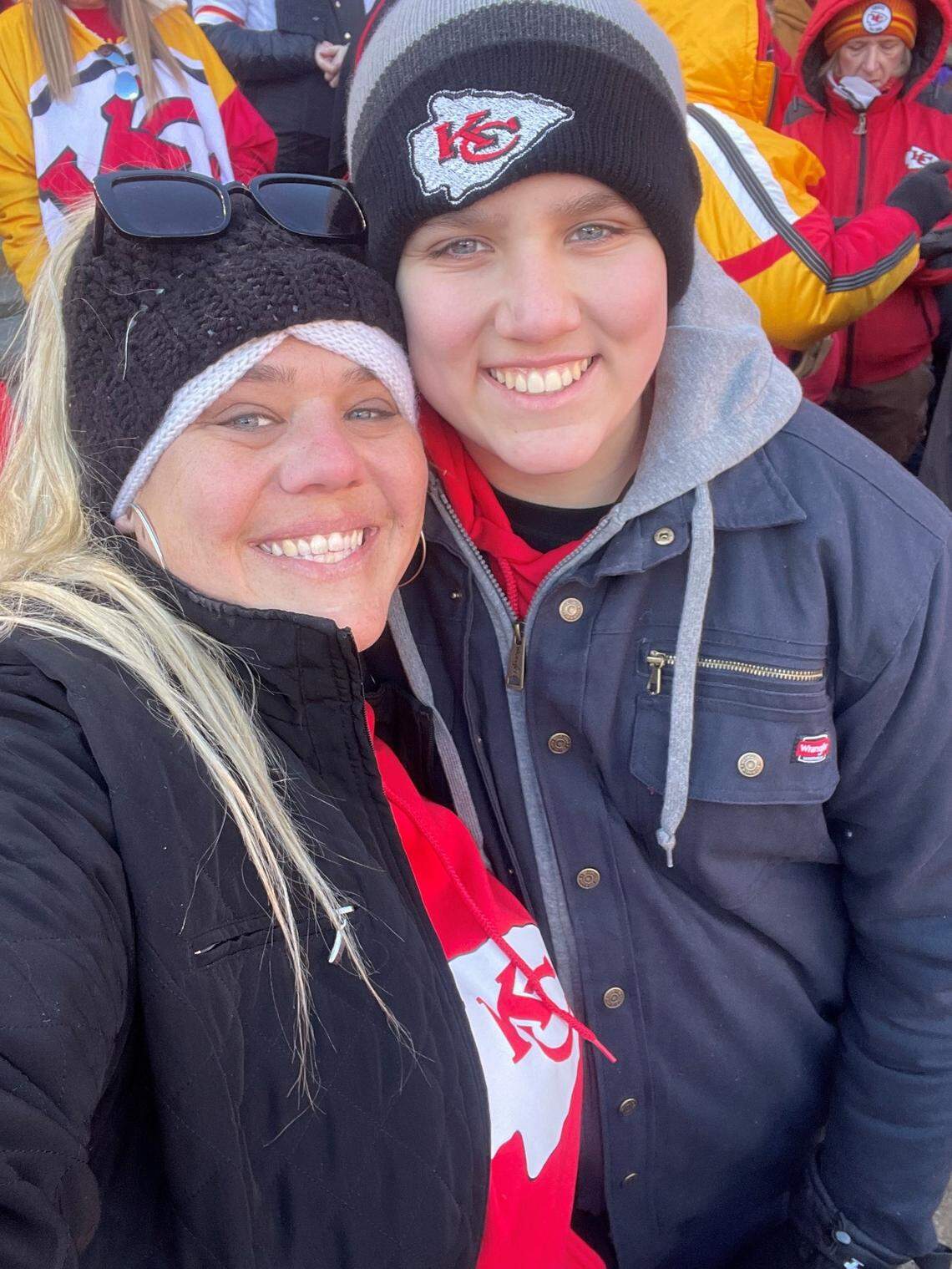 Katie Martin, left, poses for a photo with her son Aiden Zepeda at the Kansas City Chiefs home football game on Dec. 24, 2022.