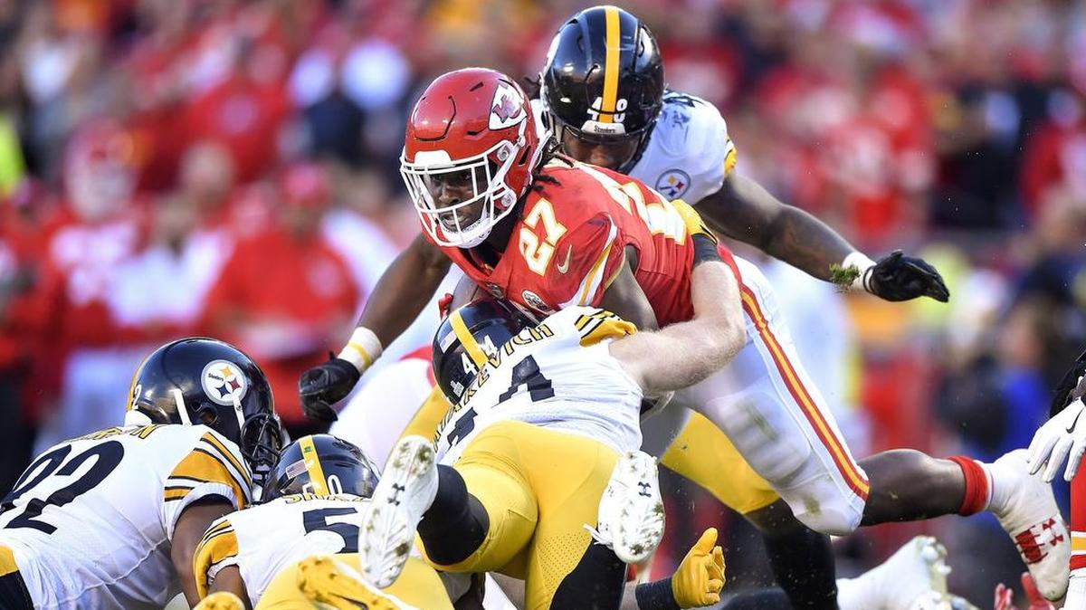 Kansas City Chiefs running back Kareem Hunt is stopped short of the first down by the Pittsburgh Steelers defense with 13 minutes to go in the fourth quarter Sunday.