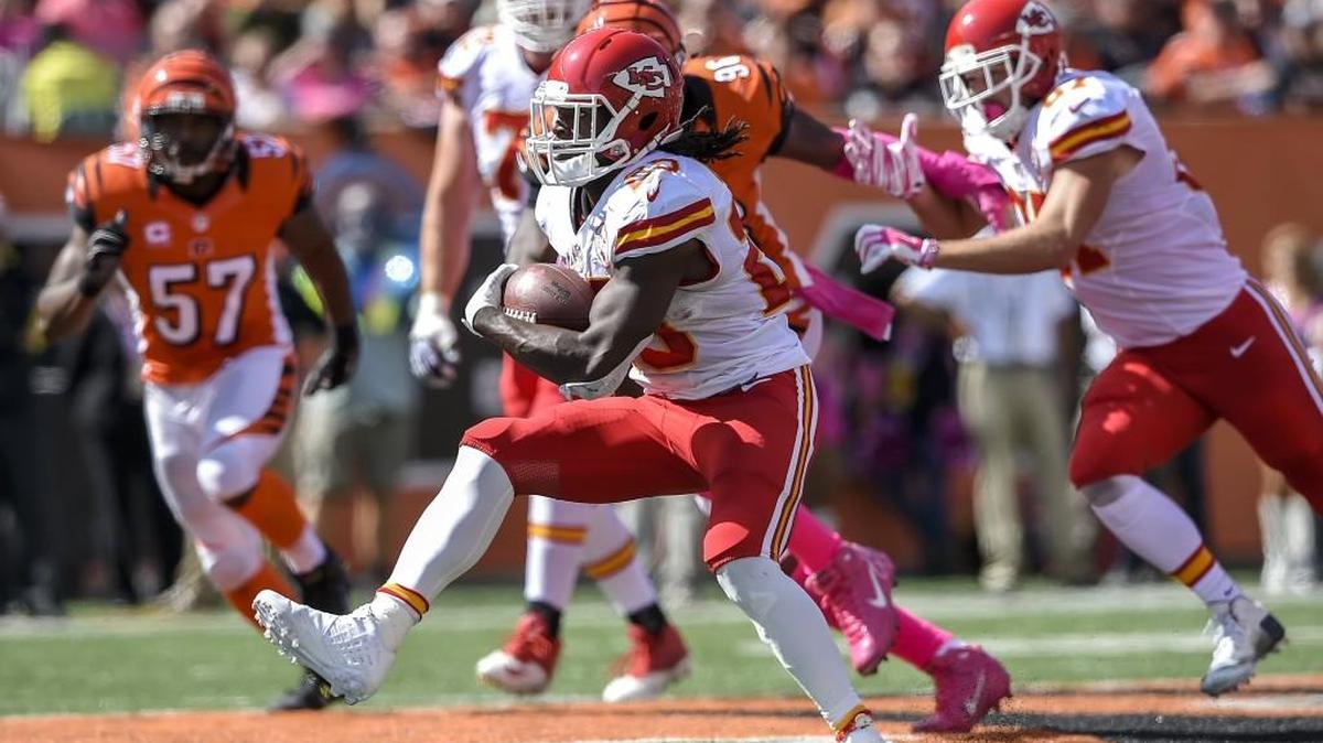 
Jamaal Charles (center) says he thinks the Chiefs are still one of the best teams in the league.
