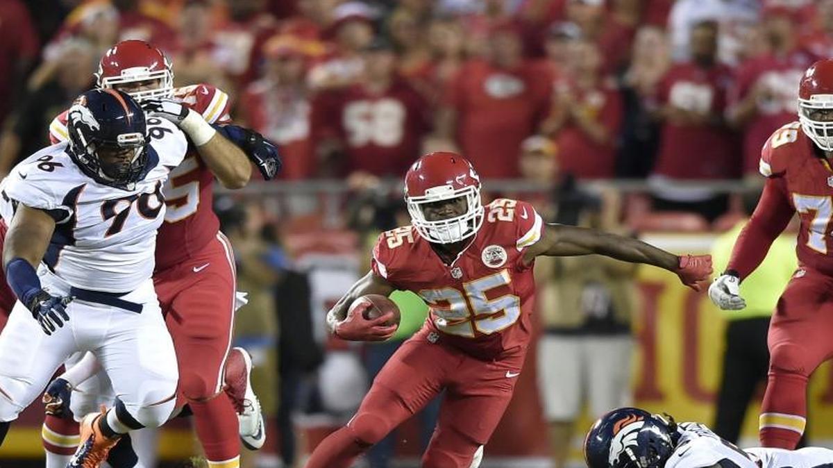 
The words “Jamaal Charles” and “fumbles” aren’t often used in the same sentence, but the Chiefs’ running back had two costly turnovers last week against the Broncos.

