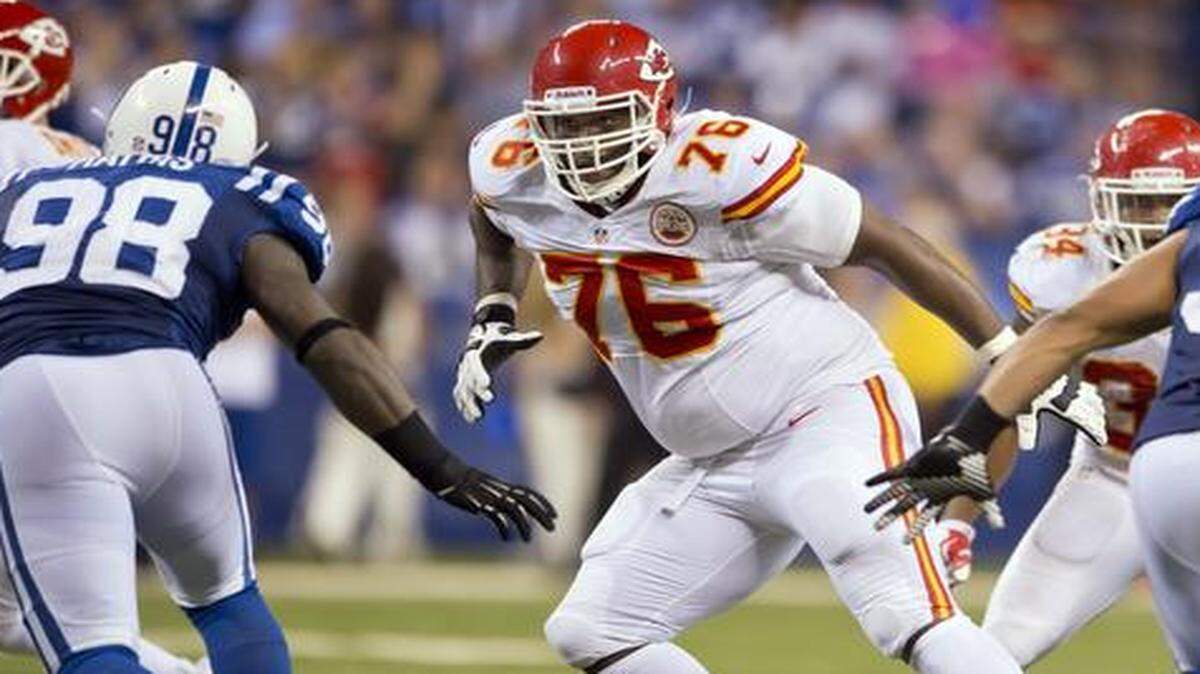 
Branden Albert left the Chiefs for the Miami Dolphins during the offseason.
