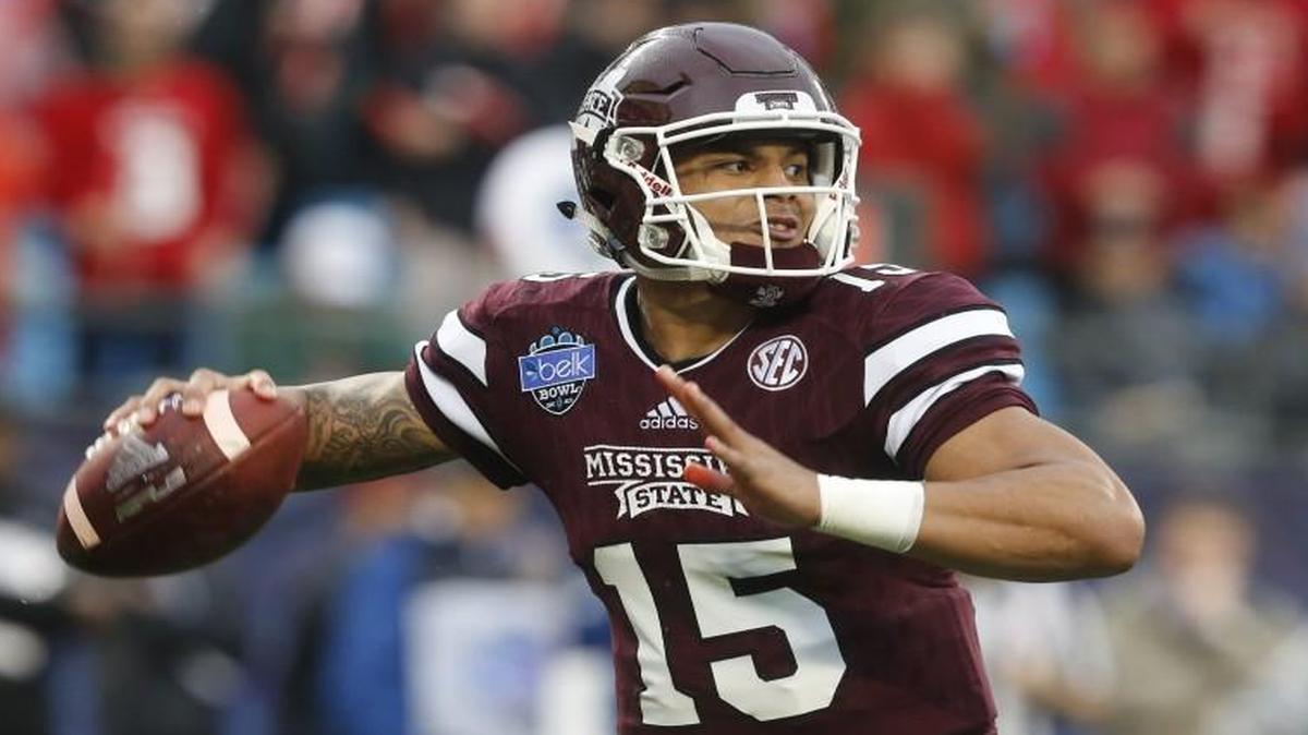 Some analysts think the Chiefs might be interested in drafting Mississippi State quarterback Dak Prescott.