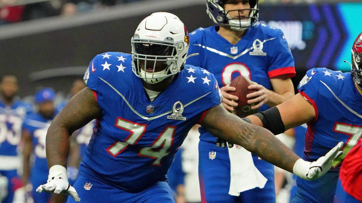 NFC tackle DJ Humphries of the Arizona Cardinals (74) blocks against the AFC during the Pro Bowl football game on Feb. 6, 2022 at Allegiant Stadium in Paradise, Nevada.