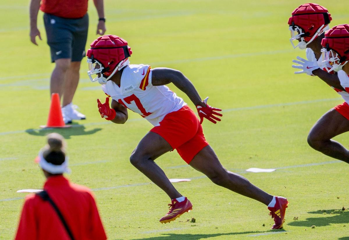 Chiefs defensive back Kamal Hadden (17) practices during training camp at Missouri Western State University on Friday, July 19, 2024, in St. Joseph.