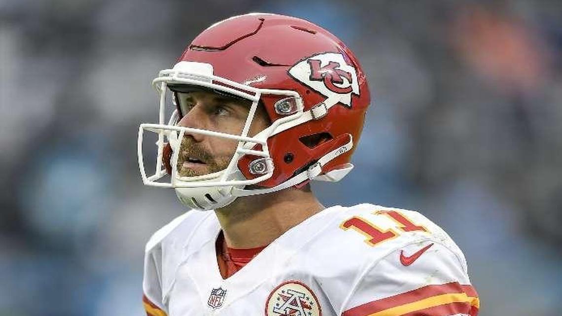 Chiefs quarterback Alex Smith struggled Sunday, but he came up with a big play on a two-point conversion in the fourth quarter.