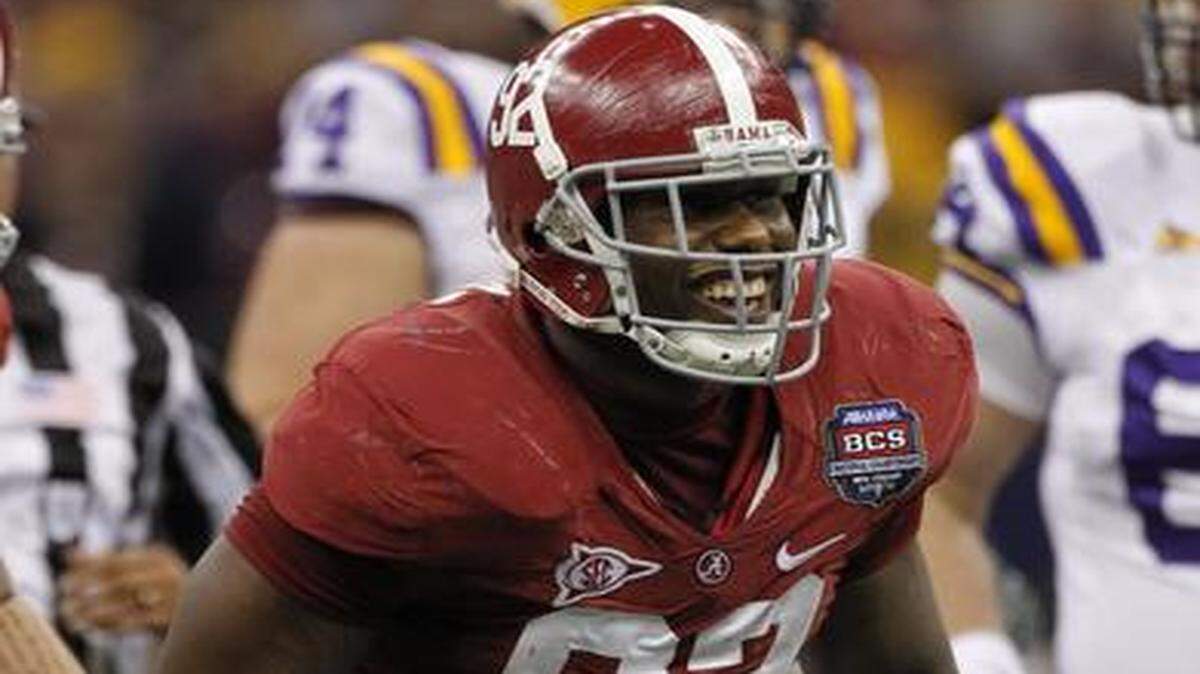 
The Chiefs claimed ex-Philadelphia Eagles defensive end Damion Square to improve depth along a d-line that only had five players before Sunday. Square played for the Alabama Crimson Tide in college.

