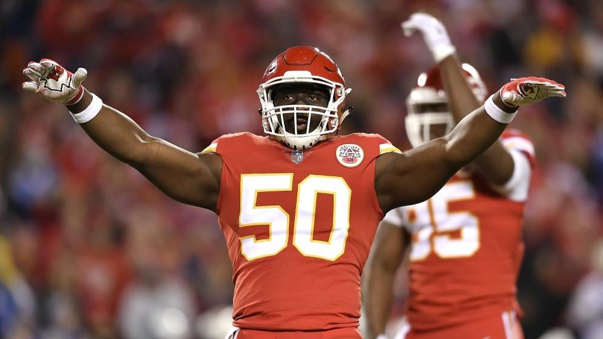 Chiefs outside linebacker Justin Houston is the lastest player on the team to deal with a bug that’s been going around the locker room.