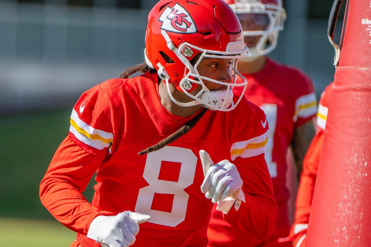 Kansas City Chiefs wide receiver DeAndre Hopkins (8) performs drills during practice at the Chiefs’ training facility on Thursday, Oct. 24, 2024, in Kansas City.