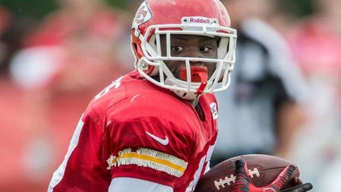 
Tight end Sean McGrath’s retirement probably means Demetrius Harris will land a spot on the Chiefs’ 53-man roster for the season opener Sept. 7 against Tennessee at Arrowhead Stadium. Harris — a raw but intriguing 6-foot-7 prospect, who played basketball in college — might have beat out McGrath anyway.
