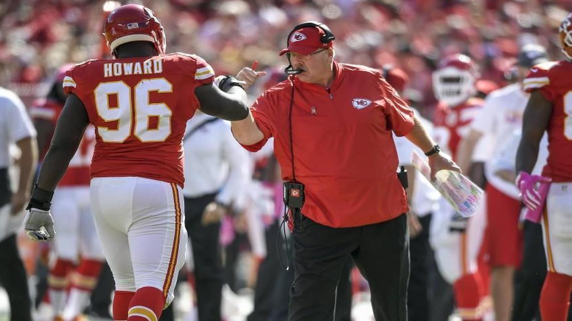 Jaye Howard, seen here in a game last year, has been released by the Chiefs.