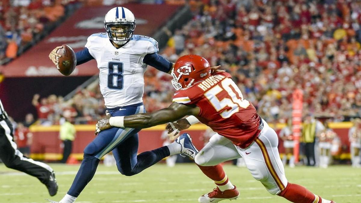 Kansas City Chiefs outside linebacker Justin Houston likely won’t play this weekend.