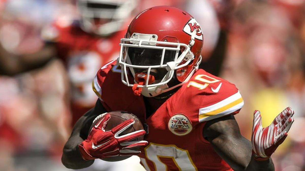 Chiefs rookie wide receiver Tyreek Hill scored his first NFL touchdown on a 9-yard pass in the third quarter of Sunday’s game against the Chargers at Arrowhead Stadium. Hill’s TD kicked off KC’s comeback in a 33-27 overtime victory.