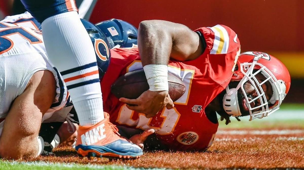 
Kansas City Chiefs outside linebacker Ramik Wilson recovered a fumble by Chicago Bears quarterback Jay Cutler and scored a touchdown on Sunday.
