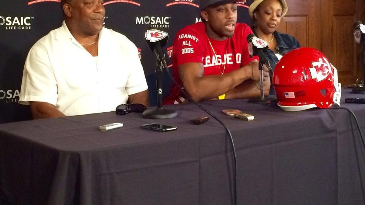 
Chiefs safety Eric Berry, center, credited his family and friends with helping support him during his battle with lymphoma.
