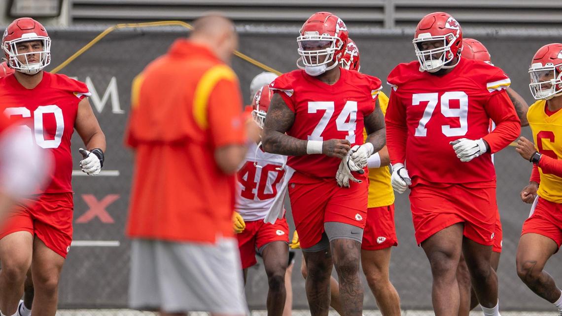 Chiefs started two new tackles vs. Saints. Here’s who had the more impressive debut