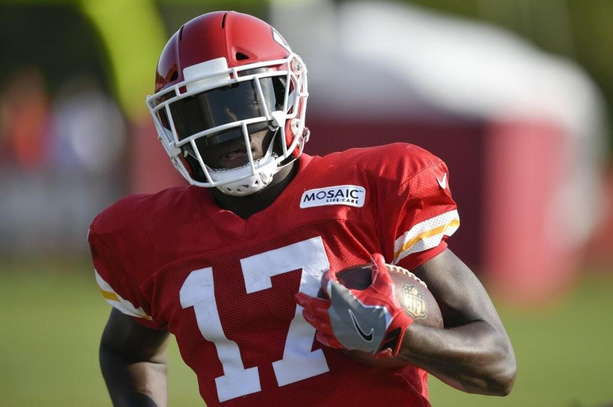 Chiefs receiver Chris Conley has dropped 11 pounds this offseason and says he feels faster for it.