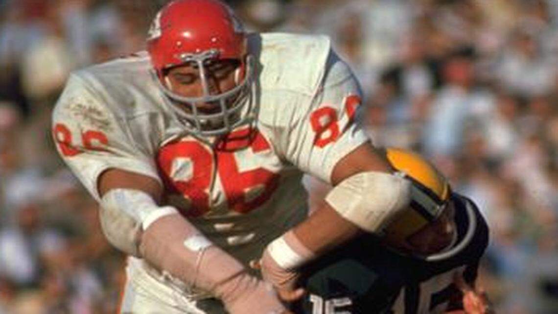 
The Chiefs’ Buck Buchanan put a hurt on Bart Starr in Super Bowl I.
