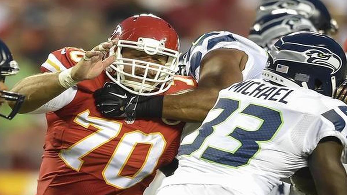 
Mike DeVito has been called the Chiefs’ most-improved pass rusher.
