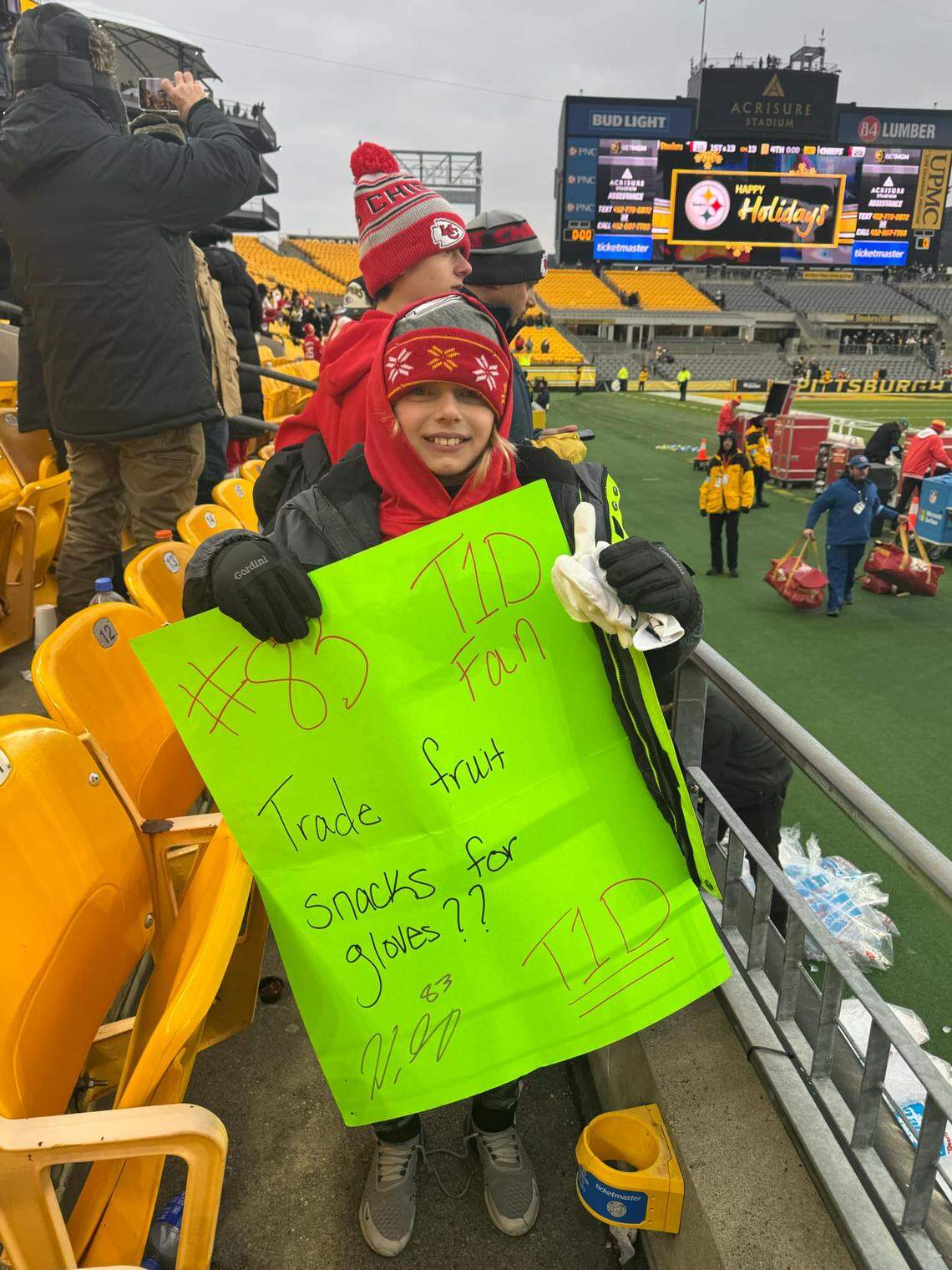 Collin Larson shows off his Noah Gray sign at the Kansas City Chiefs’ road game against the Pittsburgh Steelers on Dec. 25, 2024.