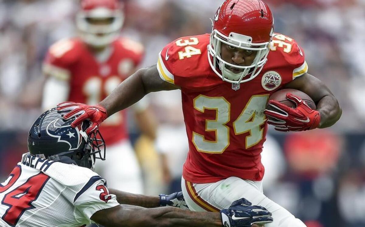 Kansas City Chiefs running back Knile Davis got to play in the season opener, but he’s been seeing less playing time as the year has progressed. Still, he says he’s keeping his head up and staying ready for his next opportunity.