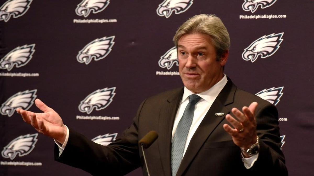 Doug Pederson was introduced as head coach of the Eagles during a news conference Tuesday in Philadelphia. During the conference, he said that he was in charge of calling the plays in the second half of each game in the Chiefs’ 11-game winning streak and their loss to the Patriots.