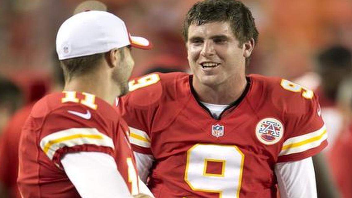
Kansas City Chiefs quarterbacks Alex Smith (left) and Tyler Bray are expected to play Saturday.
