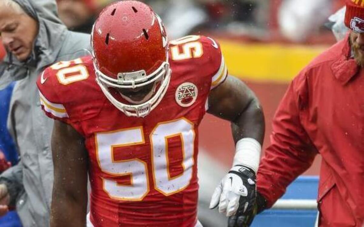 A knee injury sustained in a Nov. 29 game against Buffalo will keep Chiefs outside linebacker Justin Houston out of Sunday’s game against San Diego.