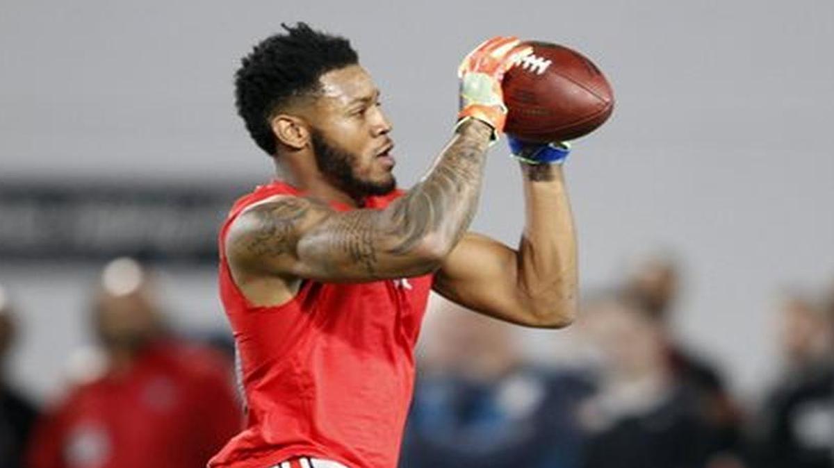 Safety Vonn Bell made a catch during his NFL Pro Day in March at Ohio State.