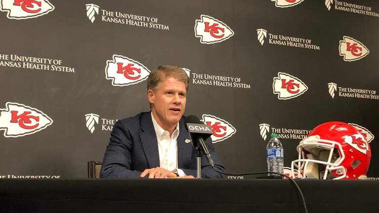 Patrick Mahomes will be ‘underpaid’ even if he gets new extension, Chiefs owner says