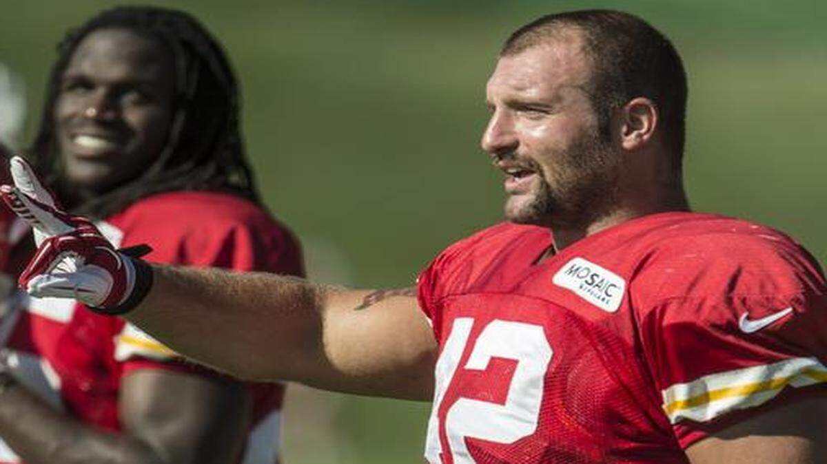 
Kansas City Chiefs fullback Anthony Sherman (42) has helped carve running routes for Jamaal Charles.
