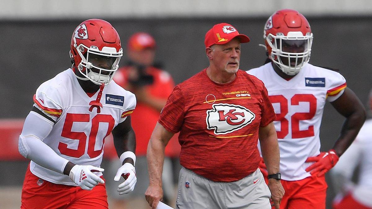 Chiefs linebacker Willie Gay (50) goes through drills Wednesday during mini-camp at the team’s practice facility.
