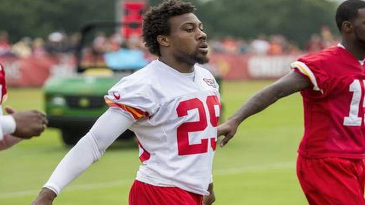 
Kansas City Chiefs safety Eric Berry worked with the injured players last Friday during training camp at Missouri Western State University in St. Joseph, Mo.
