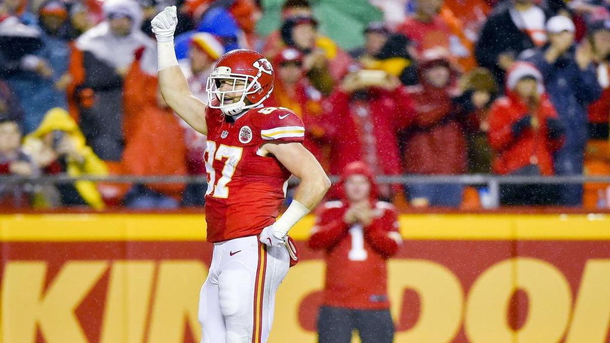 Chiefs tight end Travis Kelce celebrated his touchdown against the Denver Broncos on Sunday with a dance in the end zone.