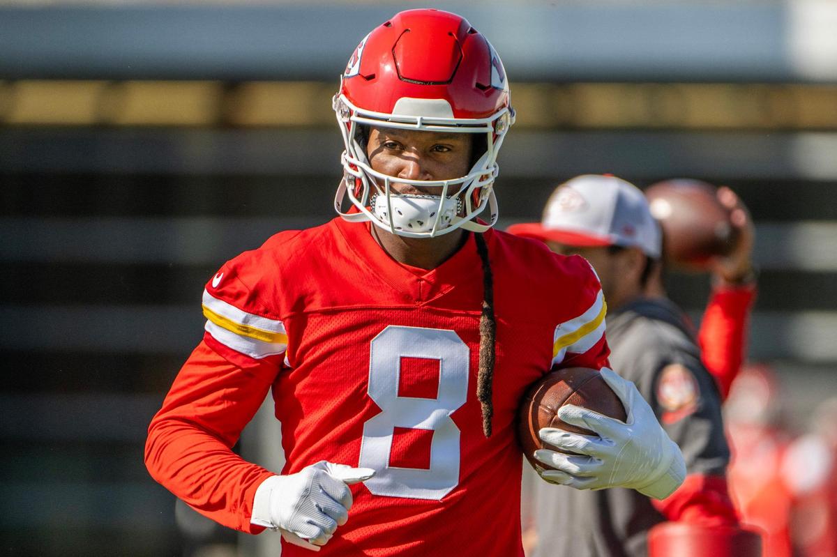 Kansas City Chiefs wide receiver DeAndre Hopkins (8) performs drills during practice at the Chiefs training facility on Thursday, Oct. 24, 2024, in Kansas City.