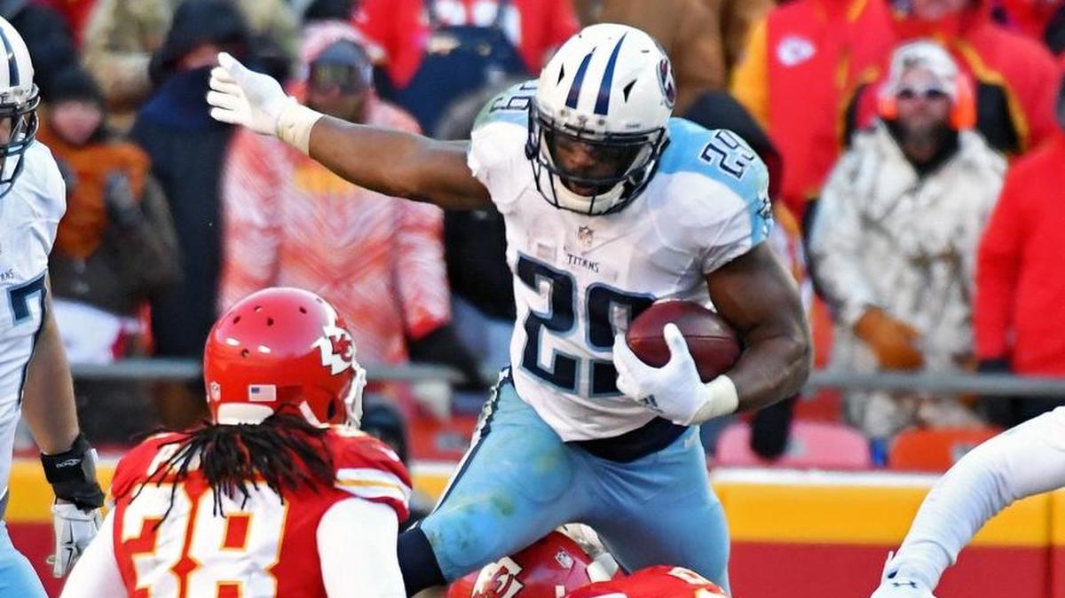 Athletic Tennessee Titans running back DeMarco Murray won’t play in Saturday’s playoff game at Arrowhead against the Chiefs.