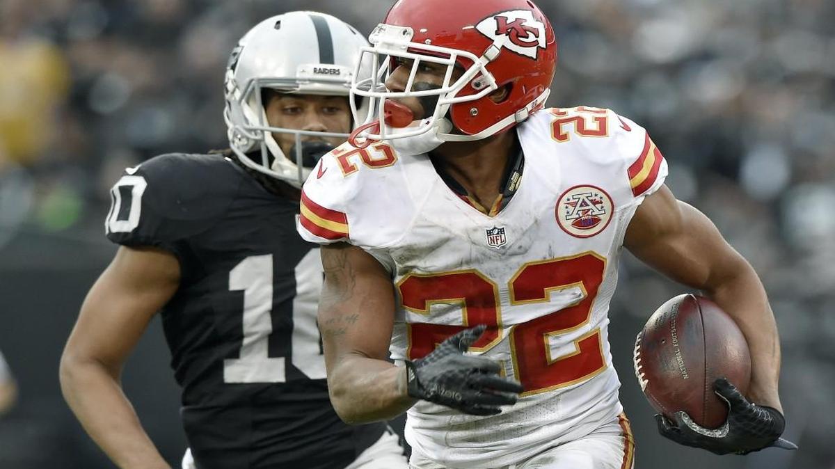 Kansas City Chiefs cornerback Marcus Peters returned an interception in the fourth quarter as Raiders wide receiver Seth Roberts tried to keep pace.
