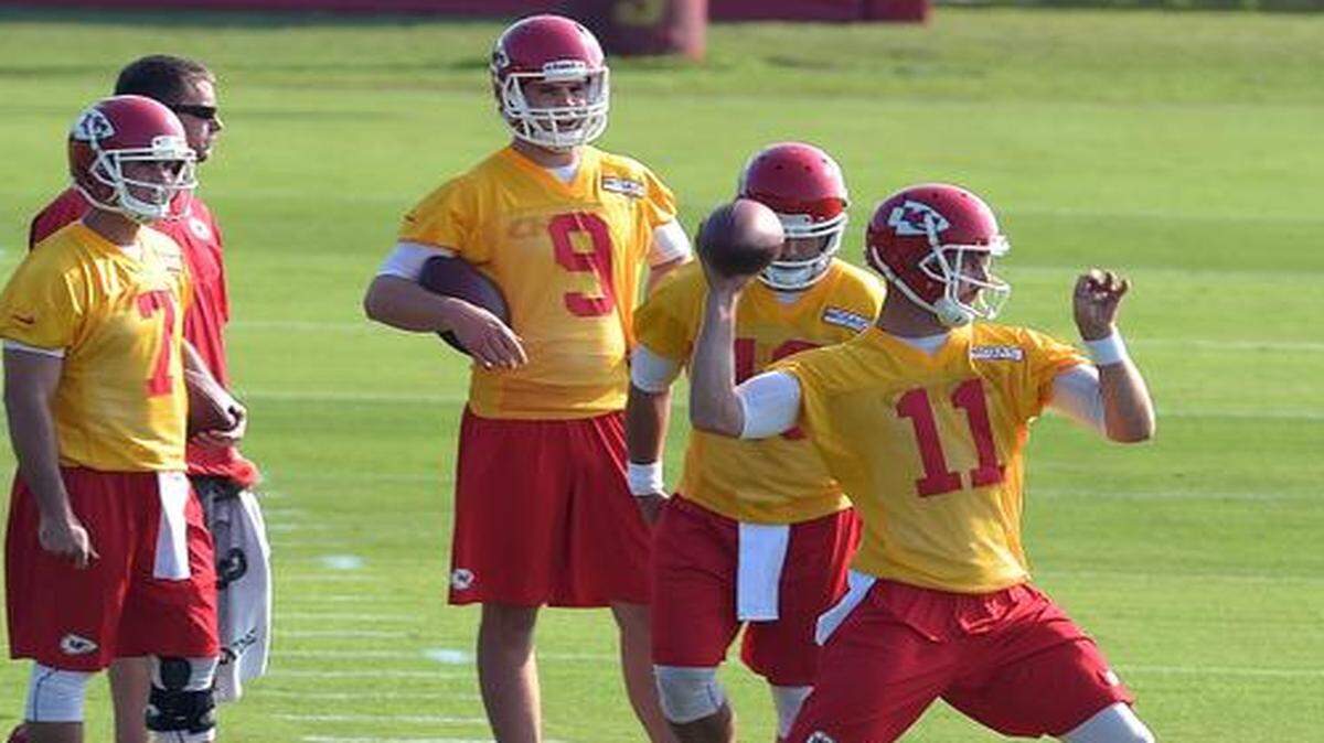 
Alex Smith throws during Chiefs training camp practice Monday morning on the Missouri Western State University campus in St. Joseph.
