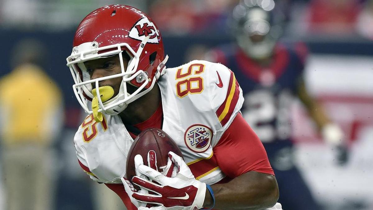 Former Chief Frankie Hammond (above) was among the receivers the team worked out last week, but they ended up signing rookie Amba Etta-Tawo to the practice squad.