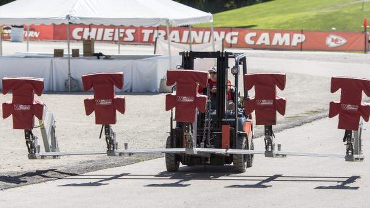 
In advance of the final day of the summer training camp on Thursday, blocked sleds were moved via forklift on Wednesday morning during Kansas City Chiefs training camp.
