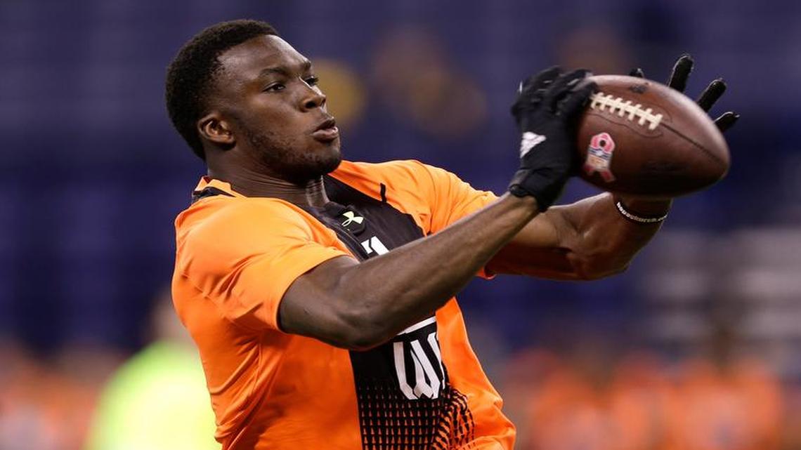 
Wide receiver Nelson Agholor got to show off his pass-catching skills at the NFL Combine after grabbing 104 passes for 1,313 yards and 12 touchdowns in his junior season at Southern Cal.
