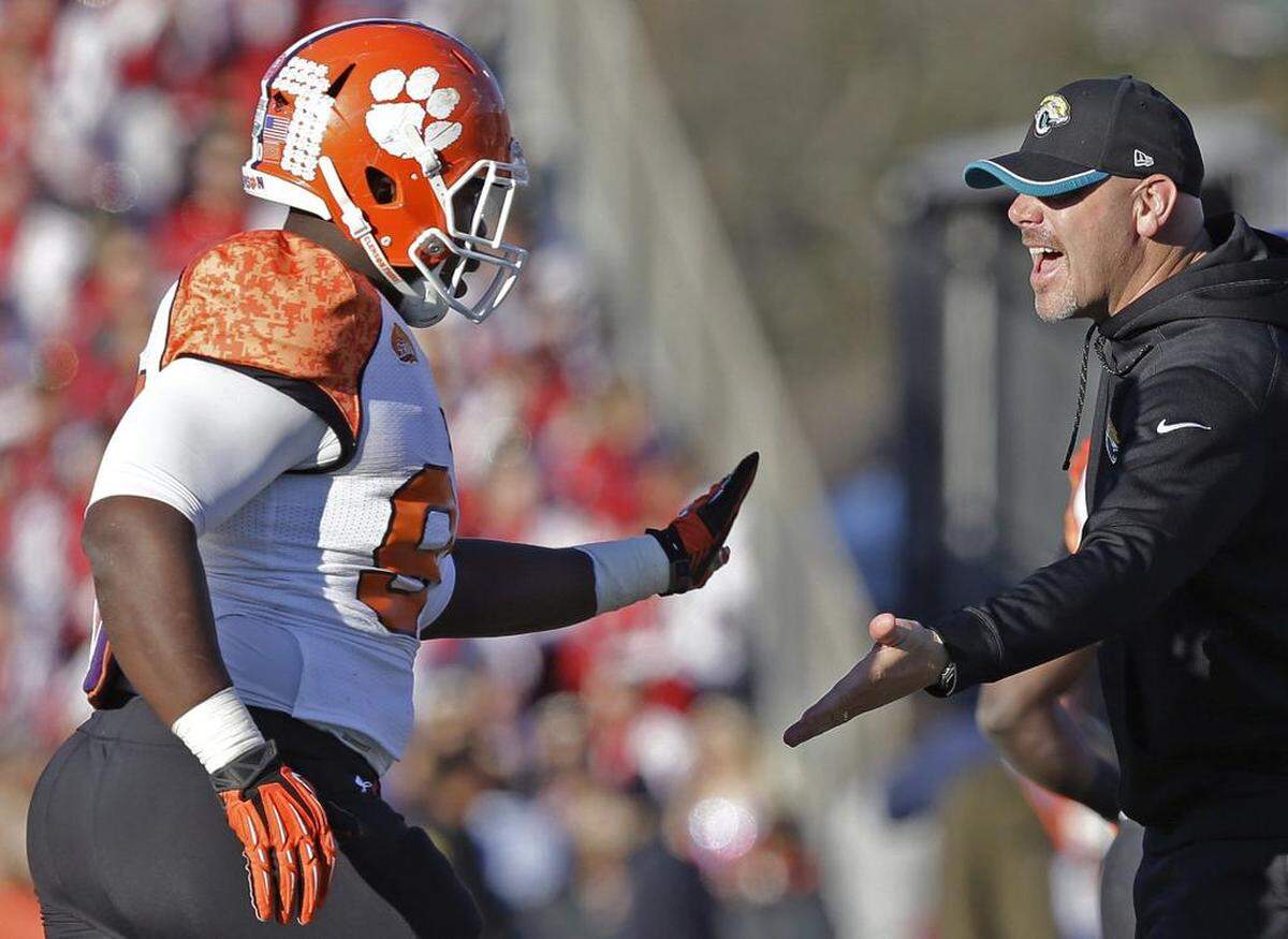 Clemson defensive tackle Grady Jarrett (left) at the Senior Bowl.