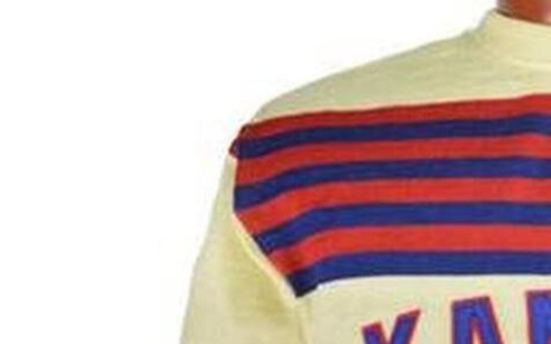The Missouri Mavericks will wear throwback jerseys modeled after this Kansas City Greyhounds 1934 hockey sweater on Saturday night during their game against Wichita at 7:05 p.m. at the Silverstein Eye Centers Arena.